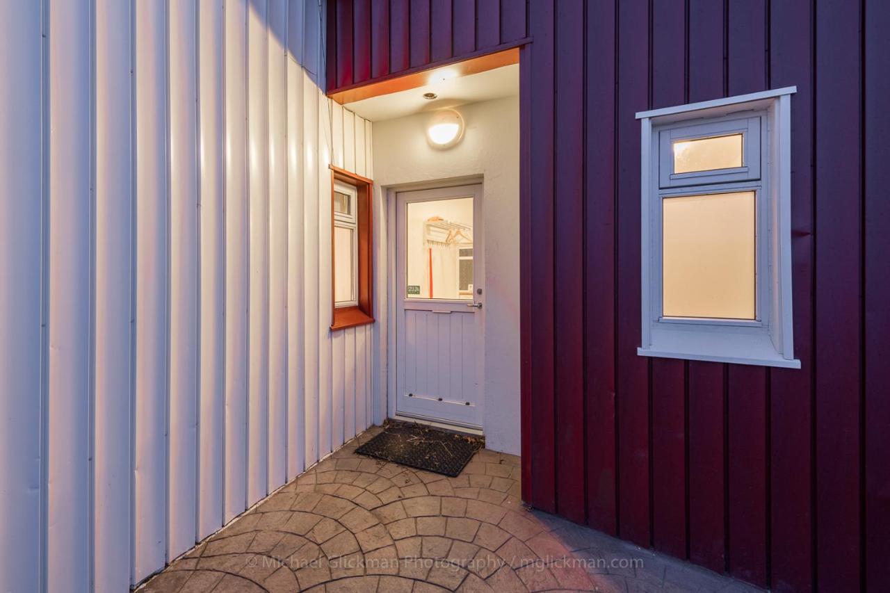 Sythra-Skoerthugil Guesthouse Varmahlid  Bagian luar foto